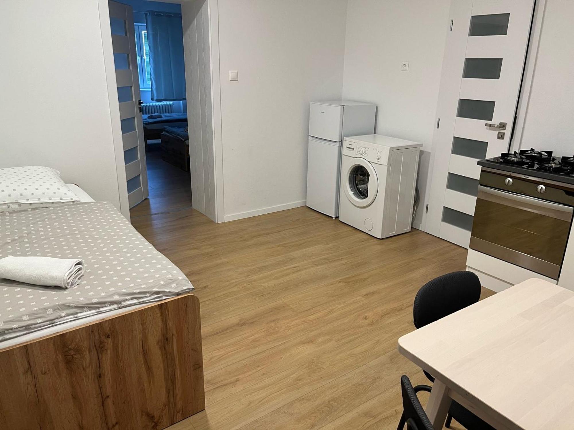 Penzion Pri Kastieli Bratislava Esterno foto